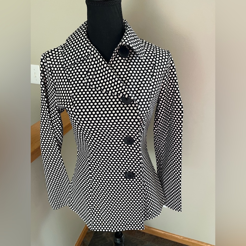 Women’s black with white polka dot 100% cotton mod inspo jacket/blazer. Small
